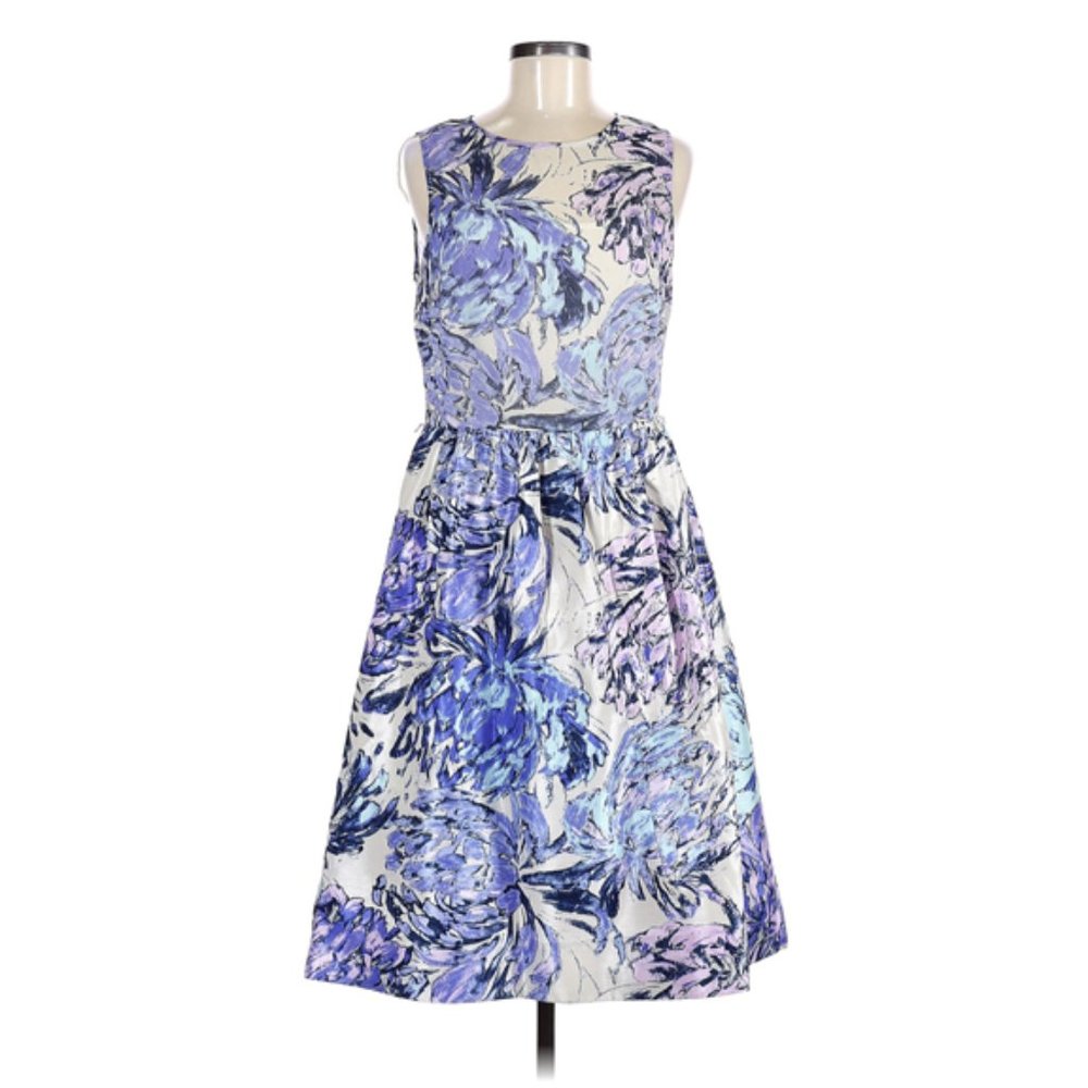 Taylor Size 8 Dress